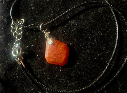 . 925 Silver Wulfenite Pendant